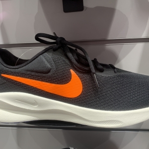 Giầy sneaker 