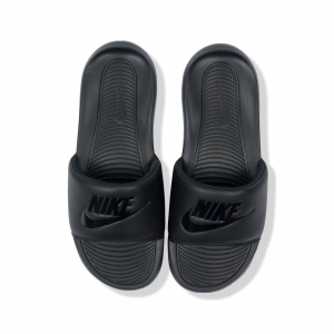 DÉP NIKE VICTORI "ALL BLACK"