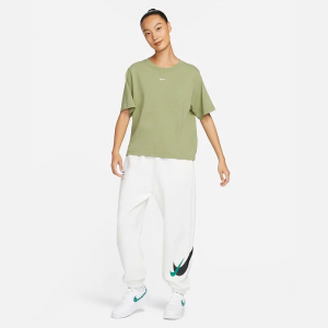 Áo Thun Nữ Nike Sportswear Essential Boxy DD1238-334