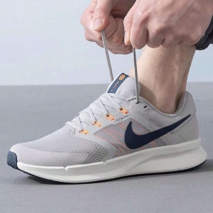 Nike - Giày chạy bộ thể thao Nam Run Swift 3 Men's Road Running Shoes